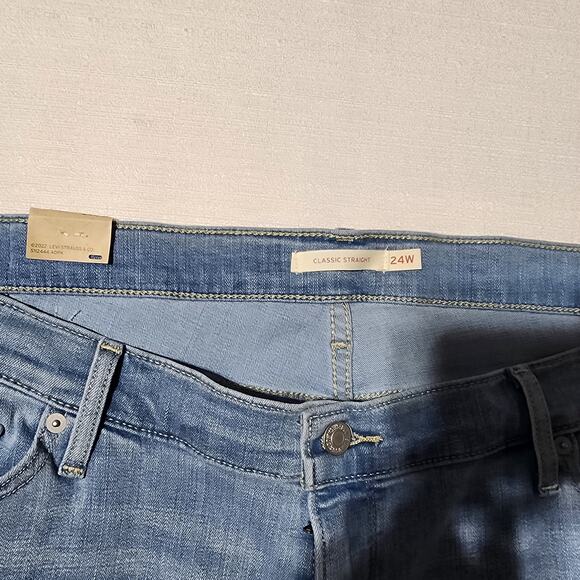 Levi's classic straight women's waist 44'' length 42'' - Picture 5 of 6